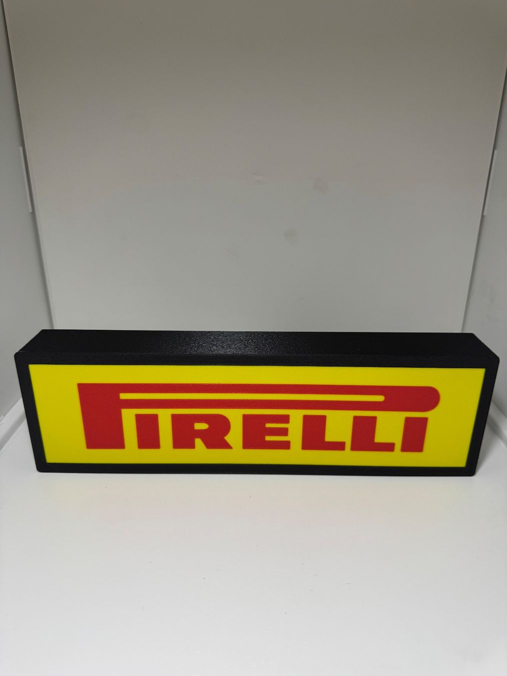 Lightbox led PIRELLI