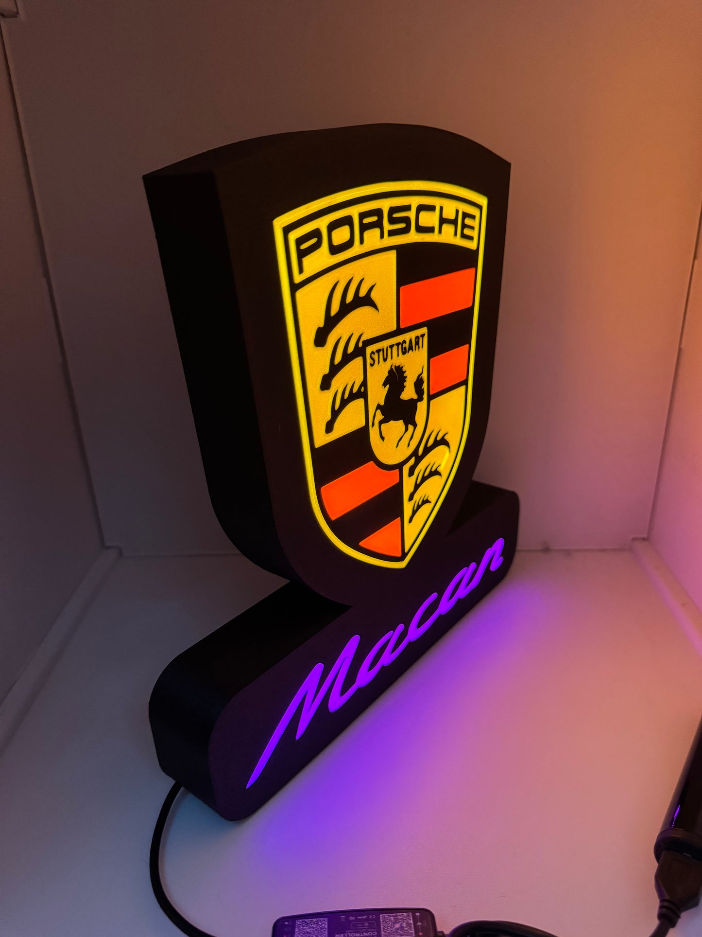 LedBOX LED Weiß und RGB MICKEY Anpassbar