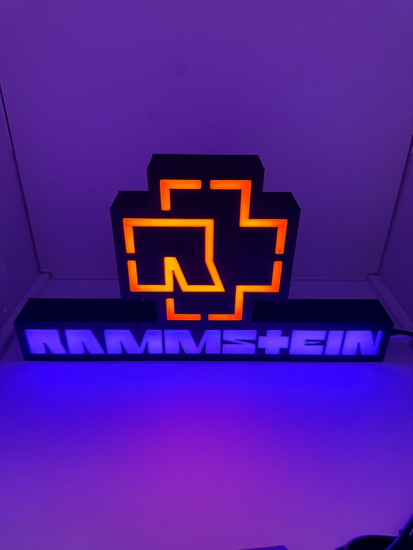 LedBOX LED Weiß und RGB MICKEY Anpassbar